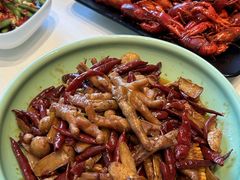 -靓虾二哥长沙地标小龙虾(五一广场店)