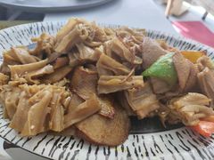 土豆片栲栳栳-天天向上素食餐厅(五台山店)