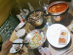 -聚鑫朋酸菜肥肠(九龙仓店)