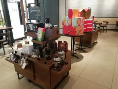 零售区-星巴克(汕头群光广场店)