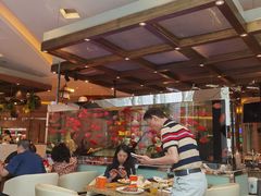 -怡咖啡海鲜自助餐厅(浦东香格里拉店)