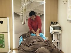 -臻余堂·艾灸·正骨