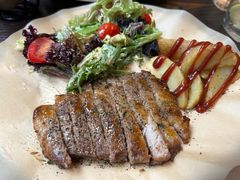 西班牙黑椒猪颈肉-The Cheebat 锌吧·Bistro(体育西店)