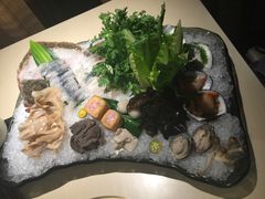 -余欢领鲜火锅(新街口店)