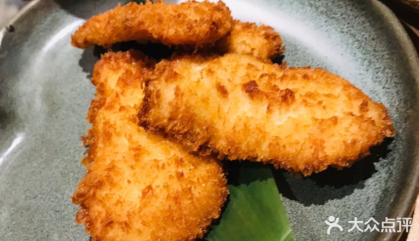 上菜速度也可。吃得我披头散发，就怕亏了肉虽薄