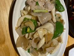 -十三式重庆江湖菜(金茂览秀城店)