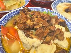-蓝田九大碗民俗食府(蓝田店)