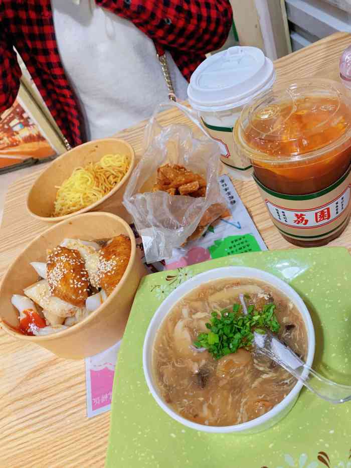 食盈碗仔翅(西华路店)-"99下午4点多在西华路搜寻美食,发现这家.