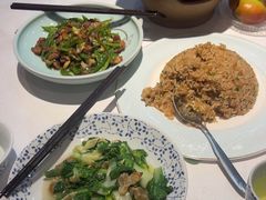 -围龙屋客家食府(福田店)