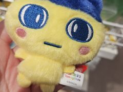 -名创优品(北京新中关购物中心地铁层店)