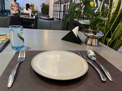 -颜色意大利餐厅(源和店)