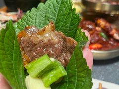 -草家酱蟹炭火烤肉店(珲春南路二店)