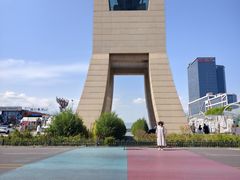 -霍尔果斯国门景区