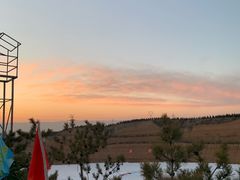 -采薇庄园四季滑雪场