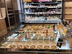-罗森尼娜(德思勤店)