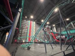 -极限PLAY运动娱乐新世界·团建派对潮玩休闲馆·室内蹦极高空游乐园