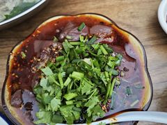 -小杨翘脚牛肉