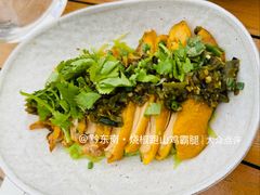 -包整·丝娃娃(甲秀楼景观店)