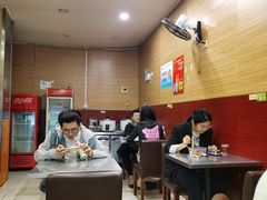 大堂-吾家香港烧腊专门店