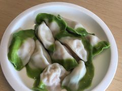-关东小磨东北菜(上海长风大悦城店)