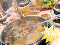 -三头牛·潮汕牛肉生蚝火锅 (夏湾店)