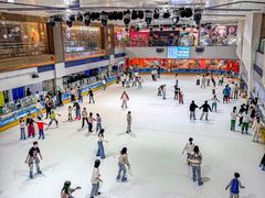 -正佳冰河湾真冰滑冰场