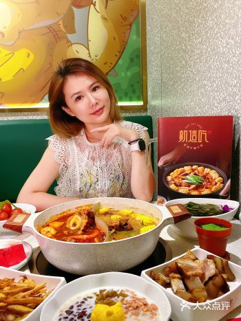 西铁营好吃下饭肉好多的牛腩火锅