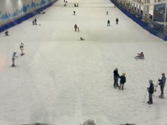 -乔波室内滑雪场