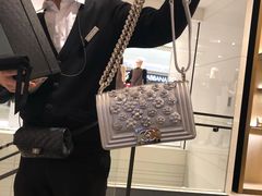 -CHANEL(恒隆广场店)