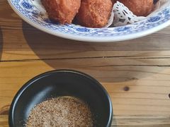 干炸丸子-左邻右舍褡裢火烧(石榴园店)