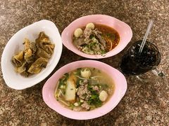 -榮泰米粉湯(Left Shop)