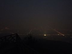-鬼笑石后山停车场