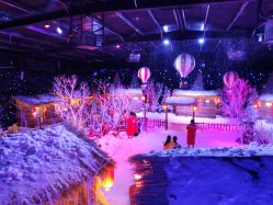 -圣名游乐城冰雪大世界