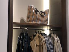 -伦敦比斯特购物村