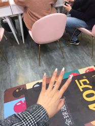 -蜜丝卡伦美甲美睫半永久