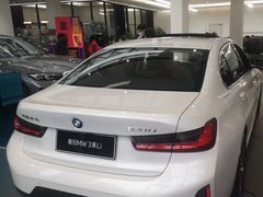 -上海宝信宝马4S店