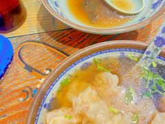 -老谢野馄饨(延安路店)