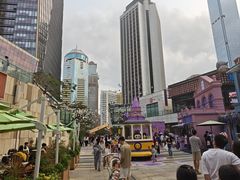 -中航城君尚购物中心