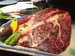 -山川小町·极番烧肉(新地假日广场店)