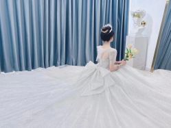 点击看大图 -予白婚纱礼服馆