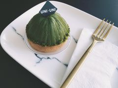 -UNI UNI(环亚凯瑟琳店)