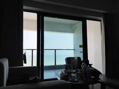 -那琴半岛地质海洋公园