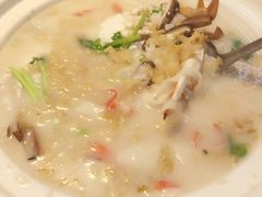 -新大咀港式茶餐厅(宝山万达店)