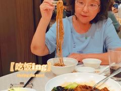 -上海小南国(仲盛世界商城店)