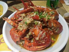 -琥珀老六龙虾(四里河店)