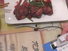 -冶建镜子·老南昌大排档·江西虾王(总店)