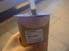 -华言豆腐鲜奶茶(杨家坪店)