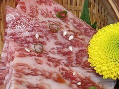 -山川小町·极番烧肉(新地假日广场店)