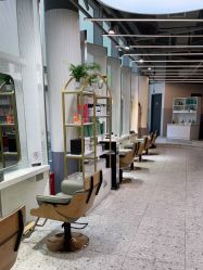 -PE SALON 