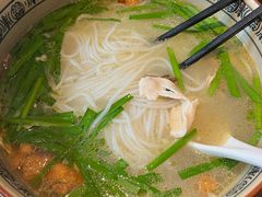 蒙自过桥米线-南蛮子(进贤路店)